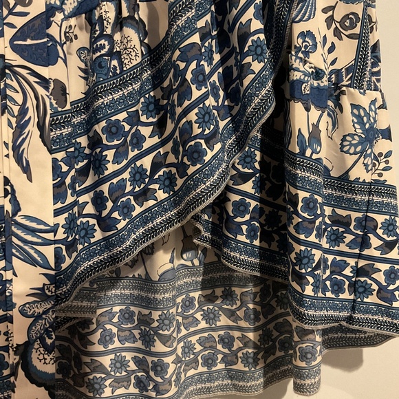 SHEIN Long blue patterned skirt size small 4 excellent - Picture 3 of 3